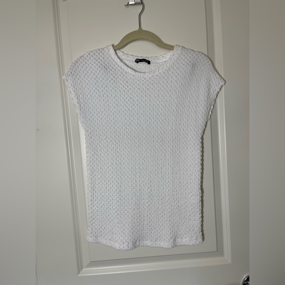 Zara White Ribbed Cap Sleeve T-Shirt